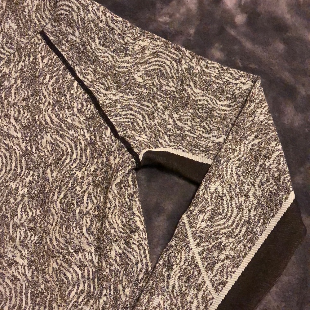 Running sweater - Picture 2 of 3